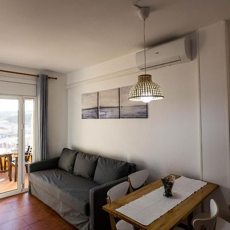 Apartamento Pie De Playa-Wifi Free L'Escala Exterior photo