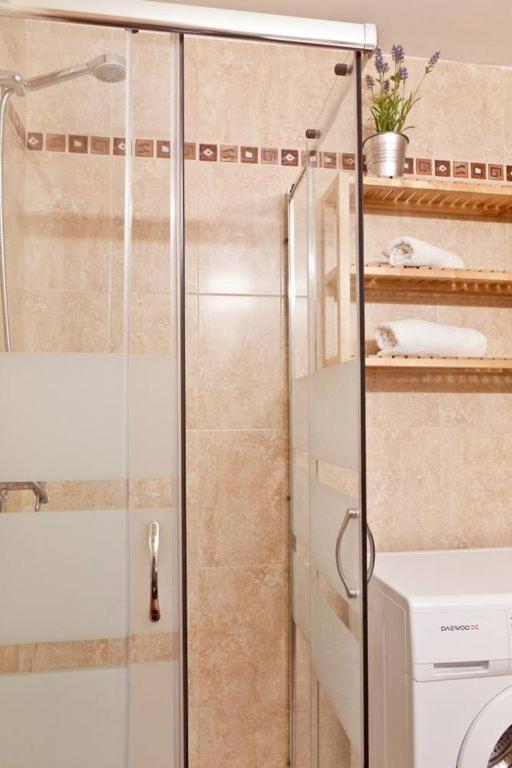 Apartamento Pie De Playa-Wifi Free L'Escala Exterior photo