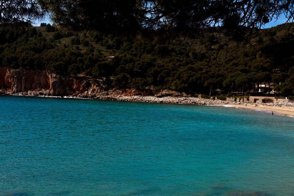 Apartamento Pie De Playa-Wifi Free L'Escala Exterior photo
