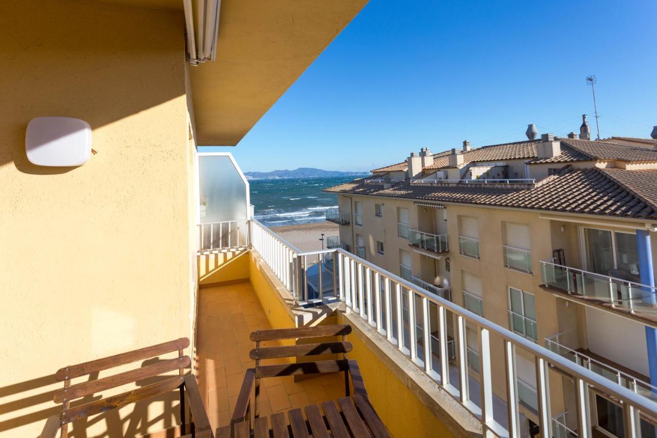 Apartamento Pie De Playa-Wifi Free L'Escala Exterior photo