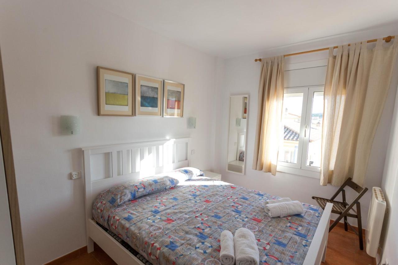 Apartamento Pie De Playa-Wifi Free L'Escala Exterior photo